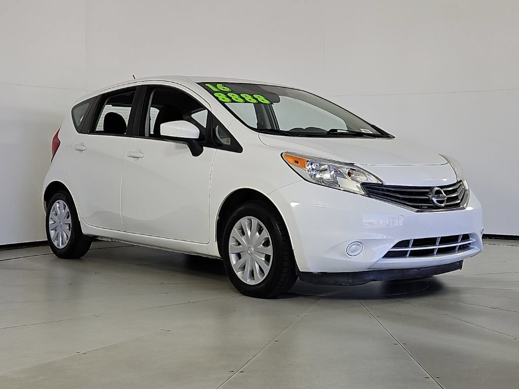 Used 2016 Nissan Versa Note SV FWD image 4