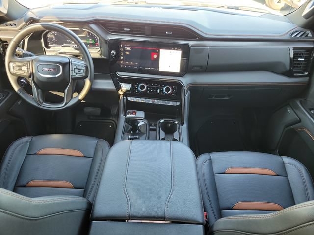 Used 2023 GMC Sierra 1500 AT4 w/ AT4 Premium Package AWD/4WD image 7