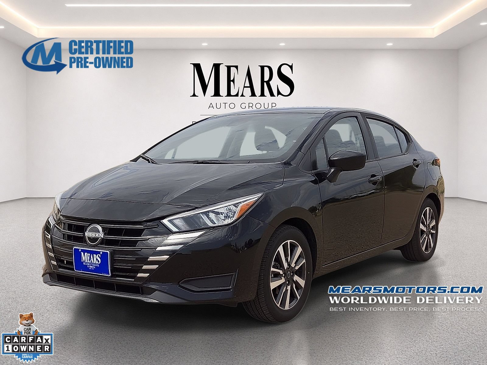 Used 2024 Nissan Versa SV FWD image 1