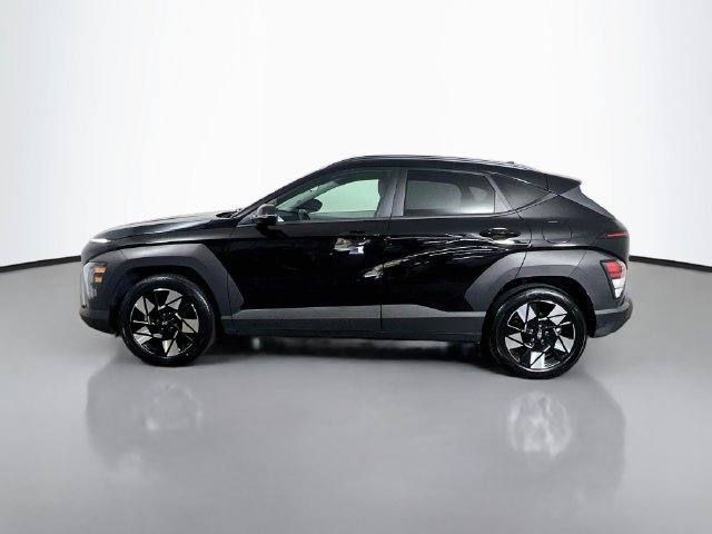 Used 2025 Hyundai Kona SEL FWD image 6