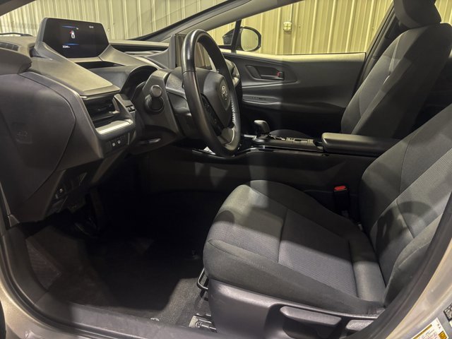 Used 2024 Toyota Prius LE image 14