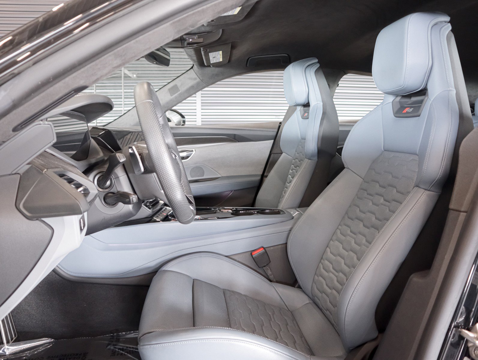 Used 2024 Audi RS e-tron GT w/ Carbon Performance Package image 5