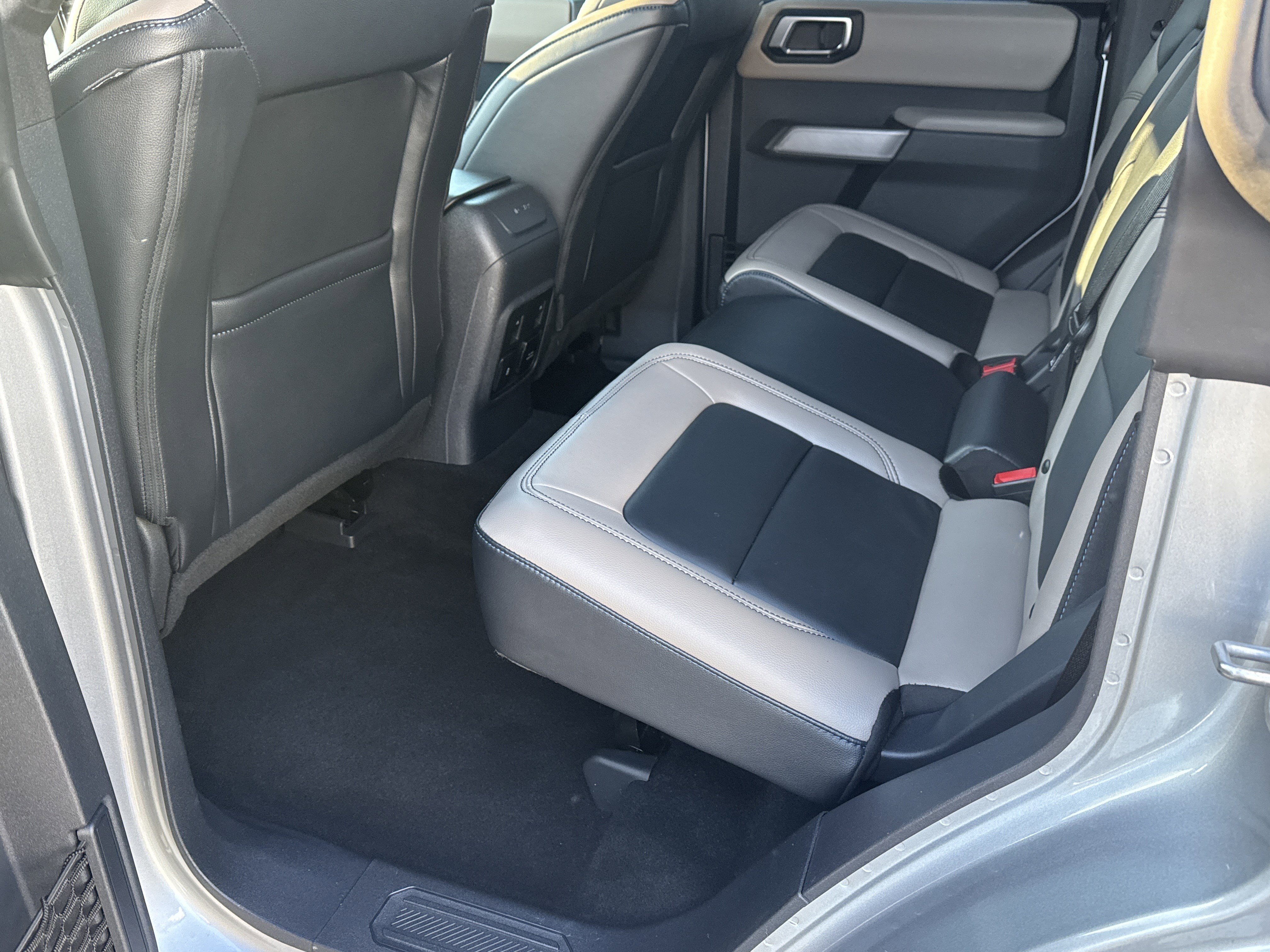 Used 2022 Ford Bronco Wildtrak image 24