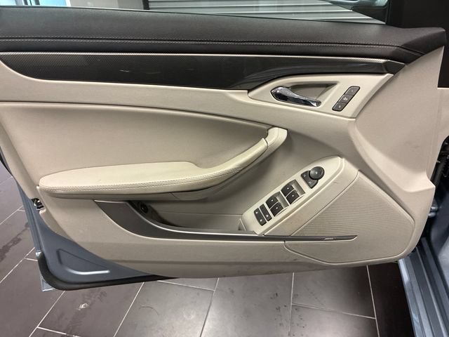 Used 2013 Cadillac CTS Luxury RWD image 10