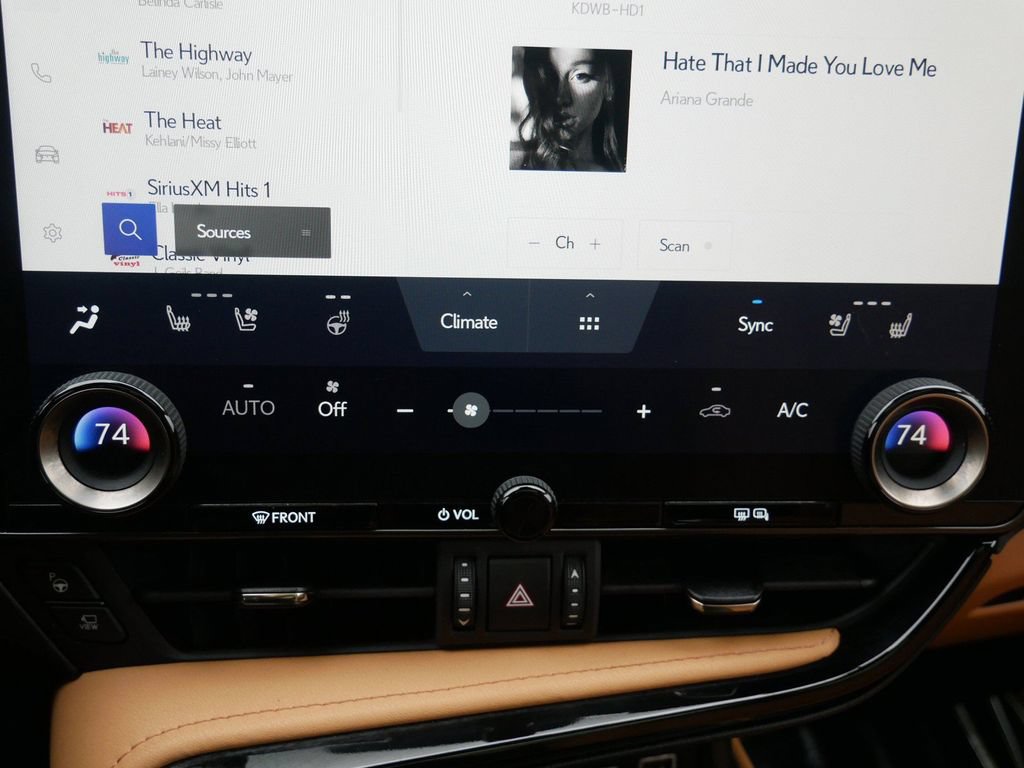 Certified 2025 Lexus NX 350h AWD w/ Rear Seat Package image 22