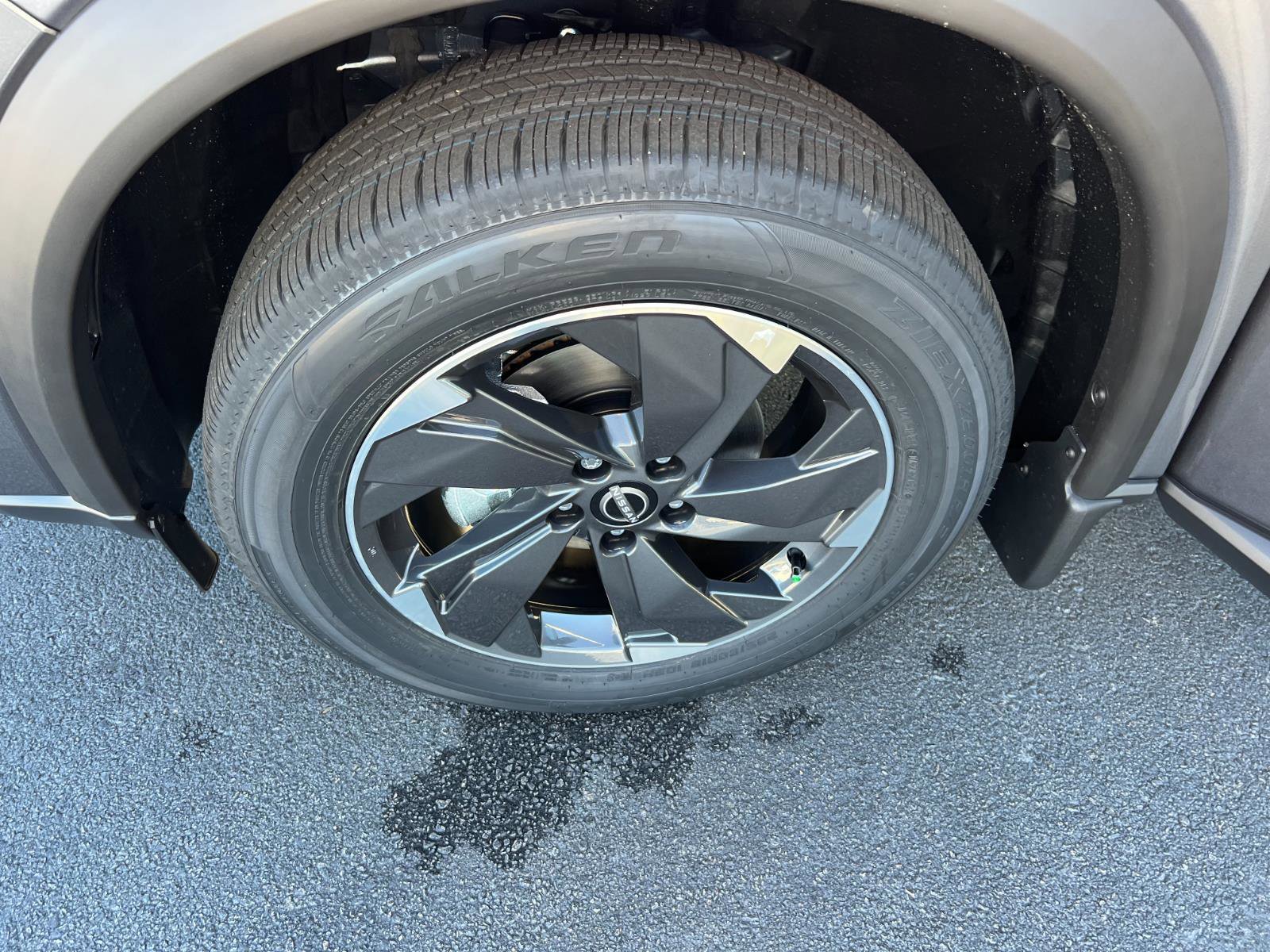 New 2026 Nissan Rogue SV w/ SV Premium Package image 32