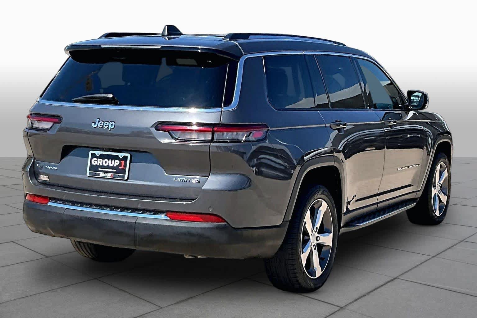 Used 2021 Jeep Grand Cherokee L Limited w/ Trailer Tow Group (B) AWD/4WD image 11