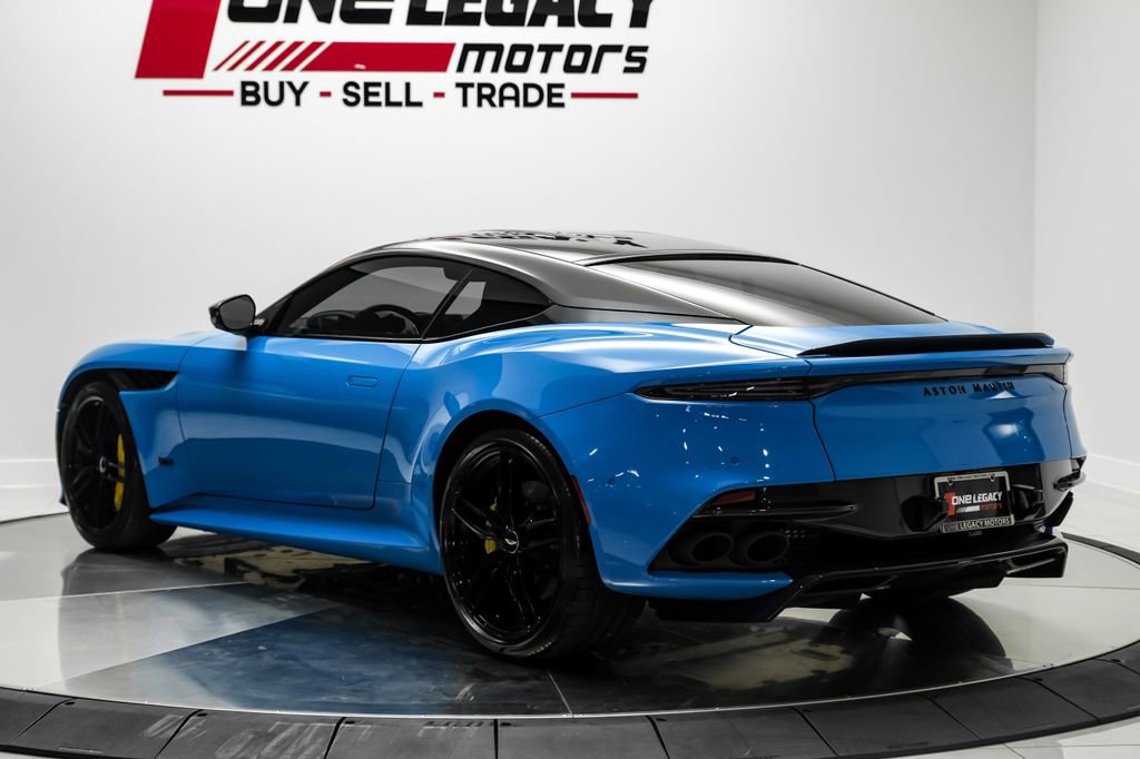 Used 2022 Aston Martin DBS Superleggera RWD image 11