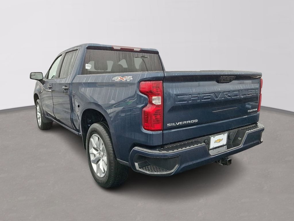 Used 2022 Chevrolet Silverado 1500 Custom image 4
