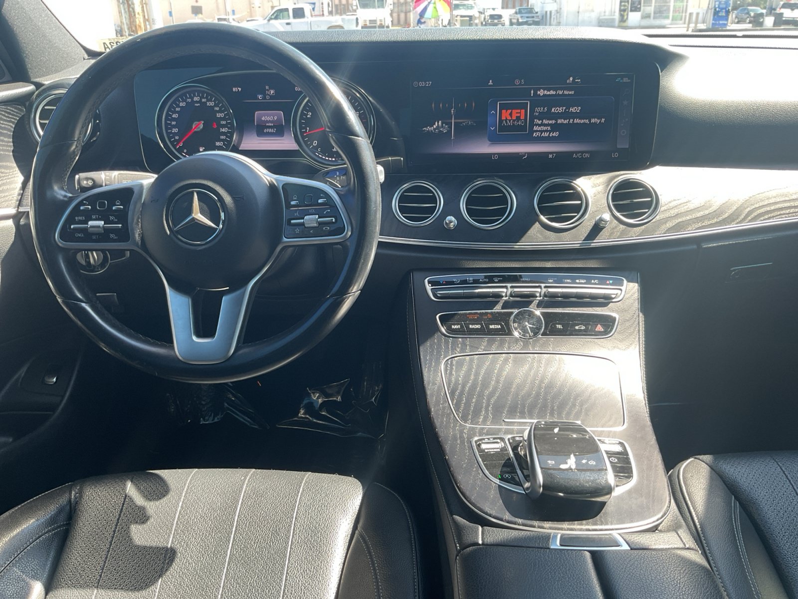 Used 2019 Mercedes-Benz E 300 w/ Premium 1 Package image 16