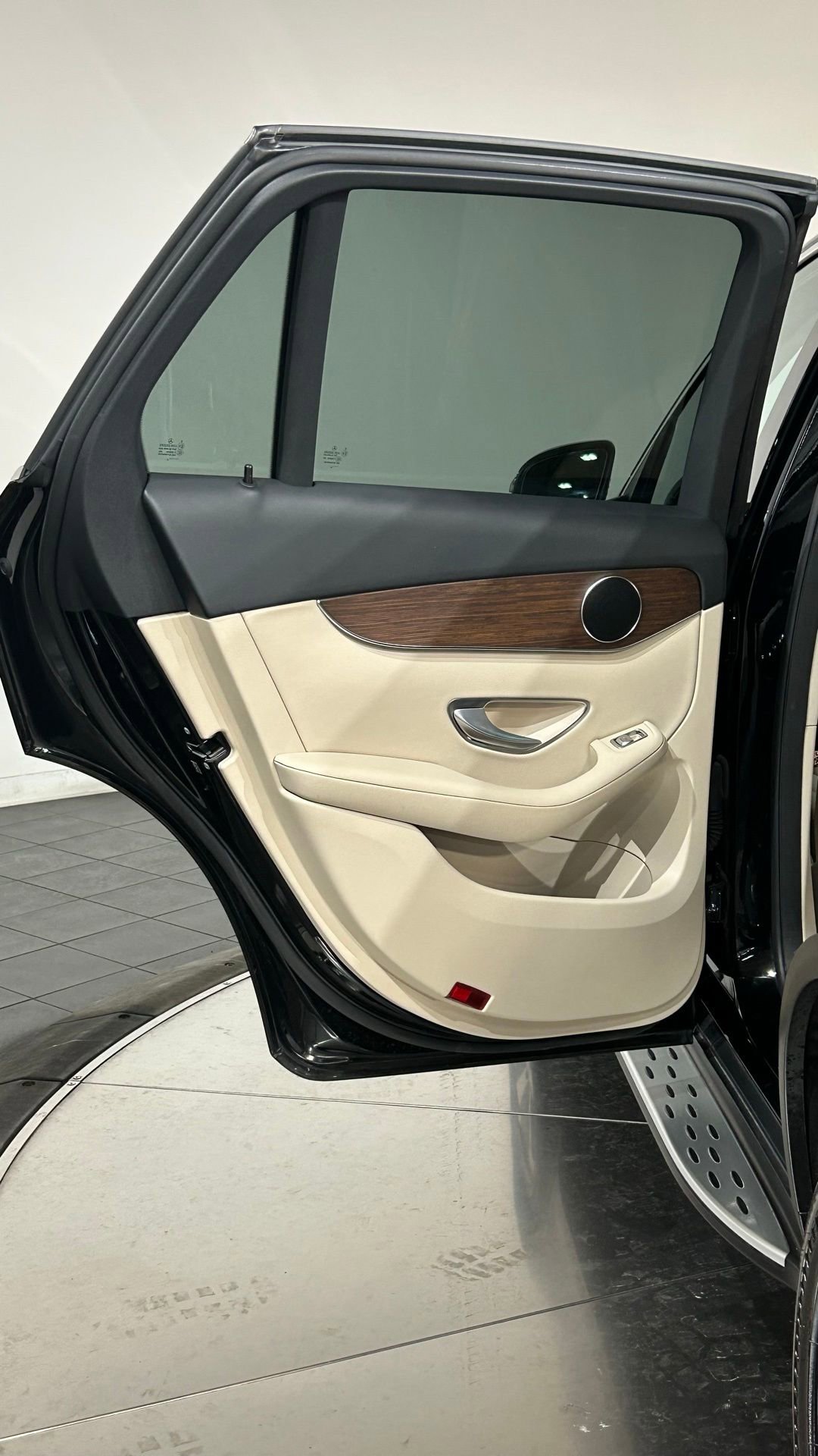 Used 2022 Mercedes-Benz GLC 300 4MATIC image 50