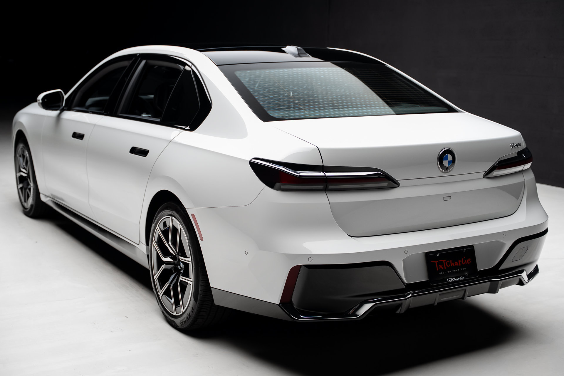 Used 2026 BMW 740i RWD image 23