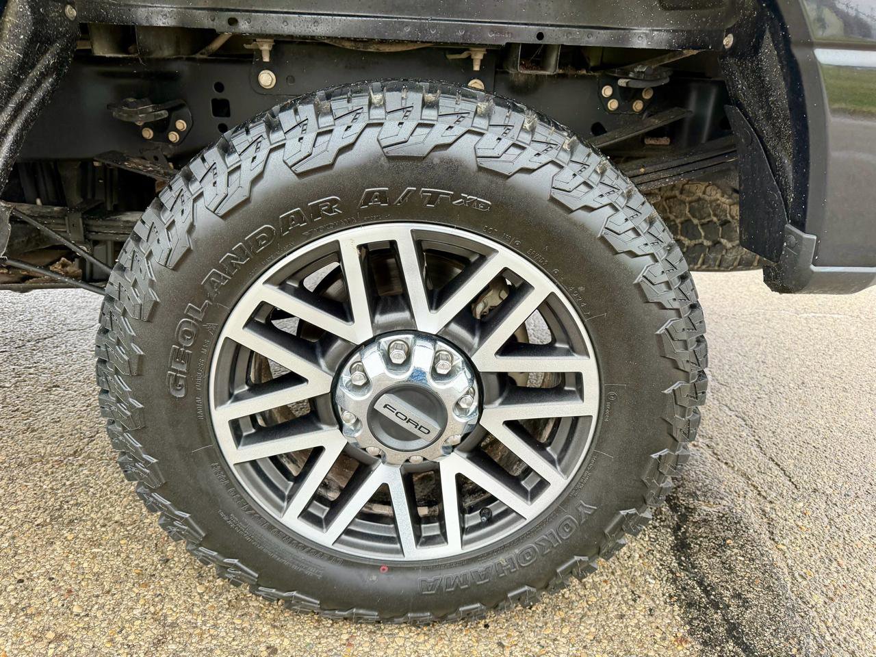 Used 2019 Ford F350 Lariat image 39