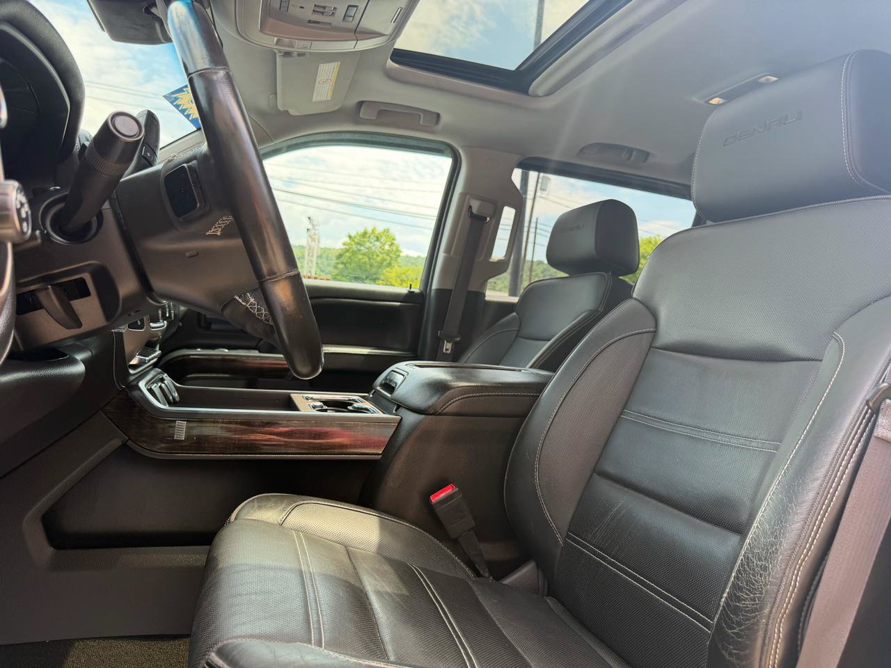 Used 2015 GMC Sierra 3500 Denali w/ Duramax Plus Package AWD/4WD image 10