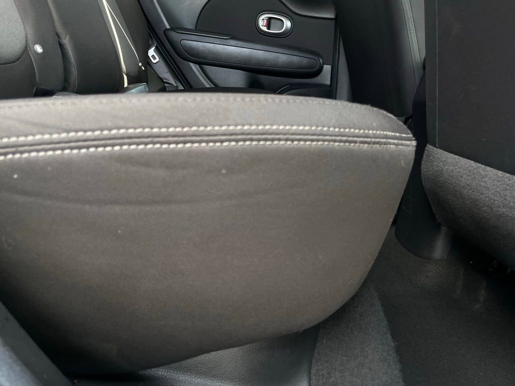 Used 2016 Kia Soul image 33