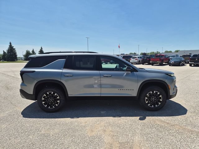 Used 2026 Chevrolet Traverse Z71 w/ Driver Confidence Package AWD/4WD image 4