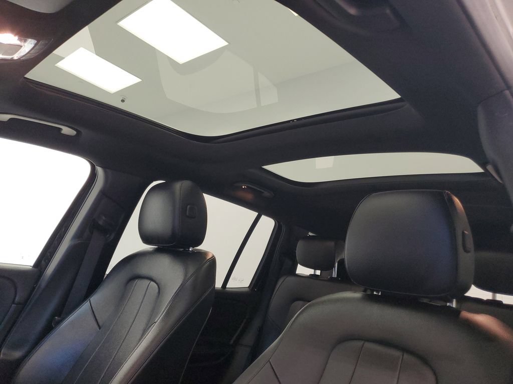 Used 2020 Mercedes-Benz GLB 250 4MATIC image 23