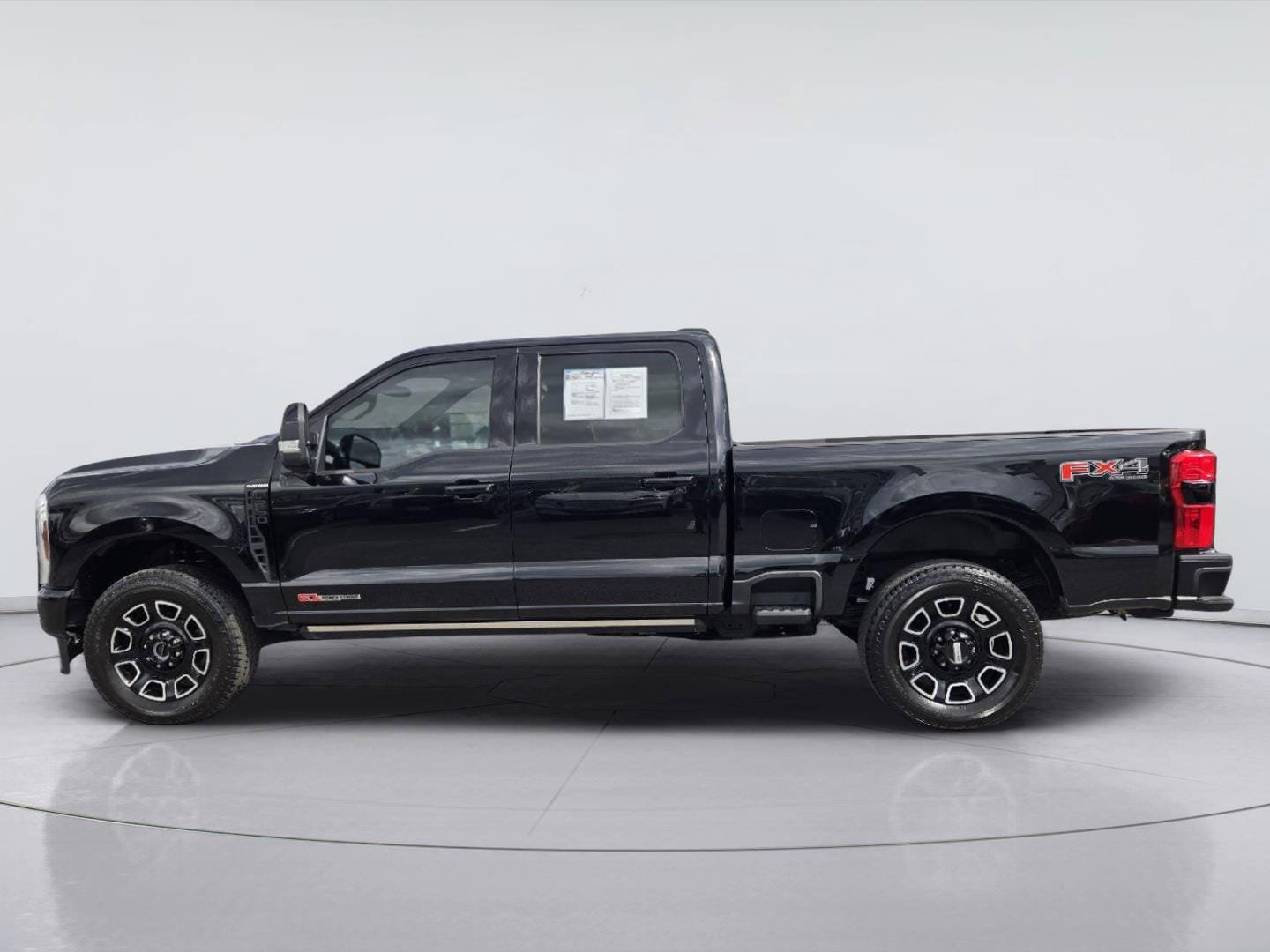 Certified 2025 Ford F250 Platinum AWD/4WD image 5