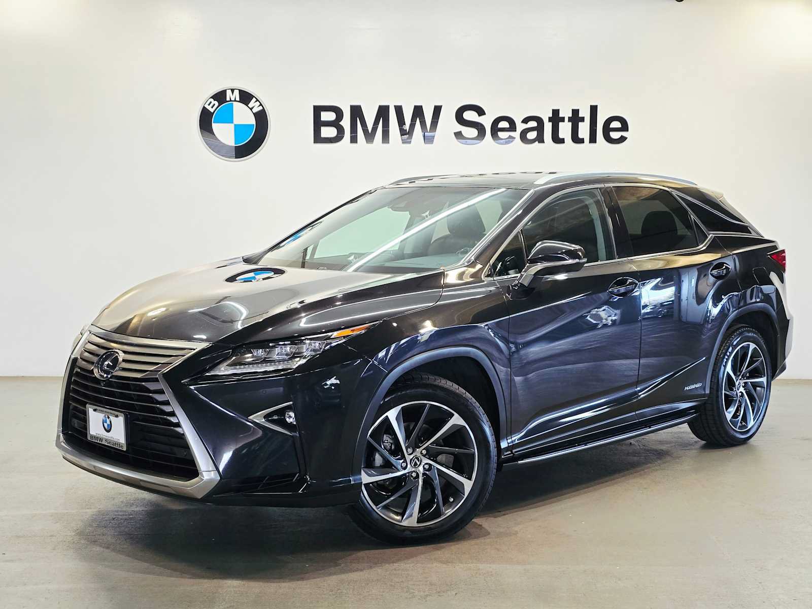 Used 2018 Lexus RX 450h AWD w/ Luxury Package