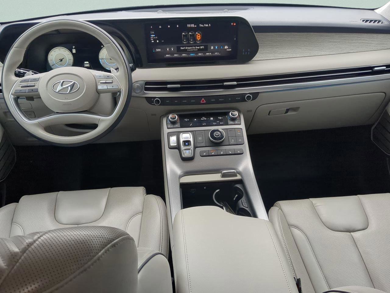 Used 2023 Hyundai Palisade Calligraphy image 14