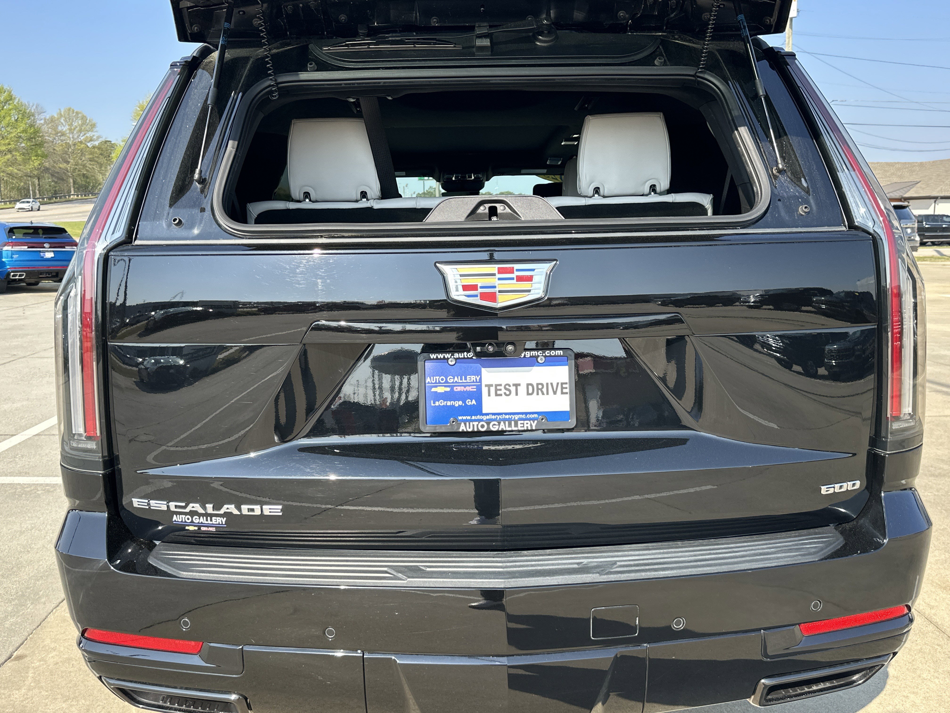 Certified 2025 Cadillac Escalade Sport Platinum image 19