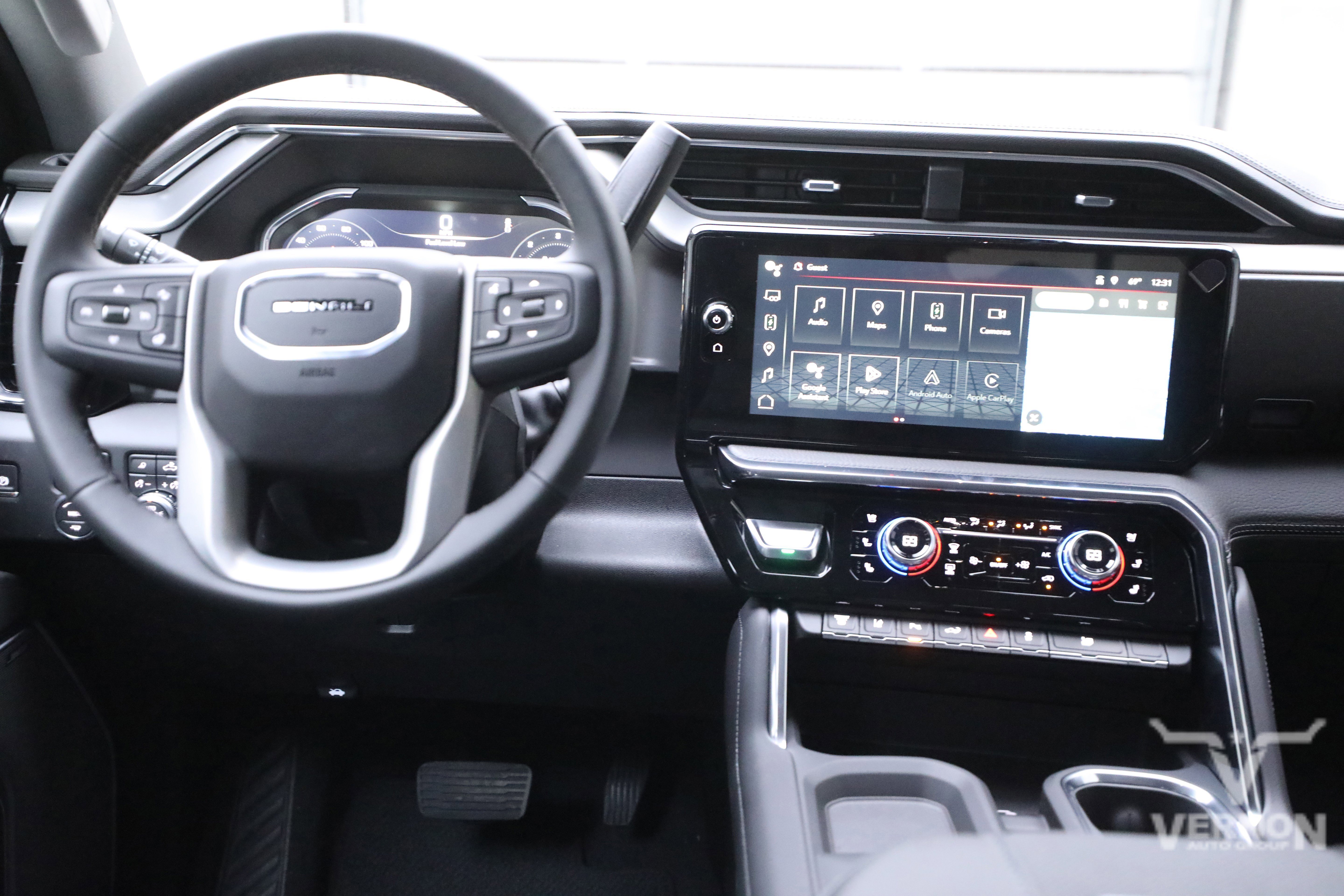 New 2026 GMC Sierra 3500 Denali w/ Technology Package image 21