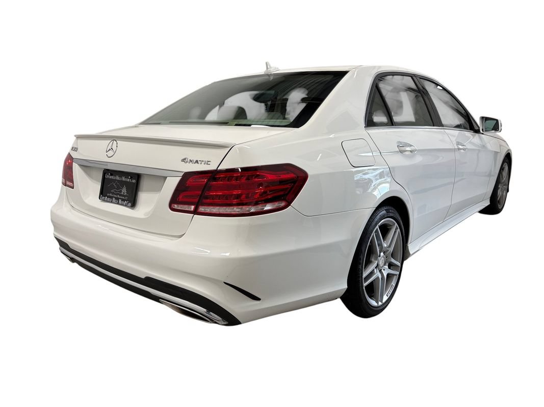 Used 2016 Mercedes-Benz E 350 4MATIC Sedan image 4