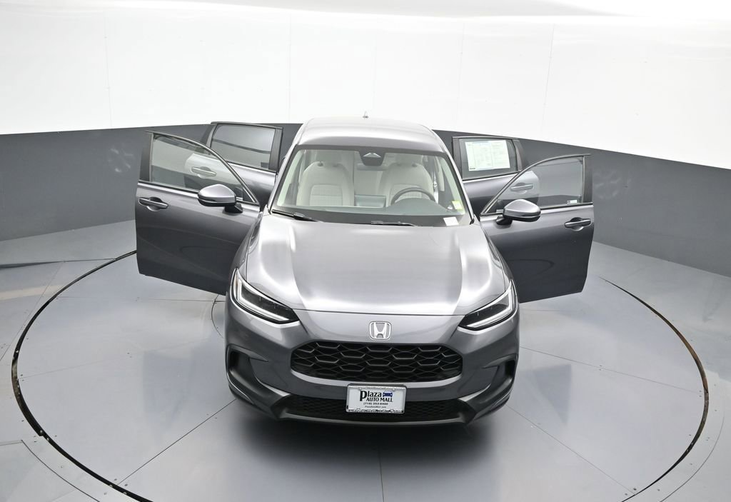 Certified 2023 Honda HR-V LX image 44