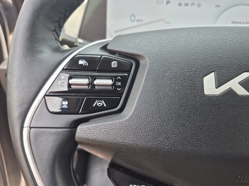 Certified 2024 Kia EV6 Light AWD/4WD image 19
