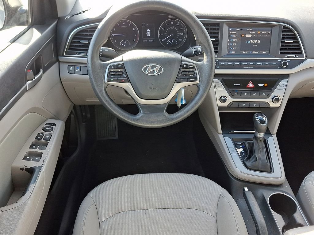 Used 2018 Hyundai Elantra SEL image 11