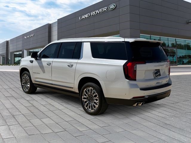 Used 2025 GMC Yukon XL Denali Ultimate w/ LPO, Floor Liner Package AWD/4WD image 3