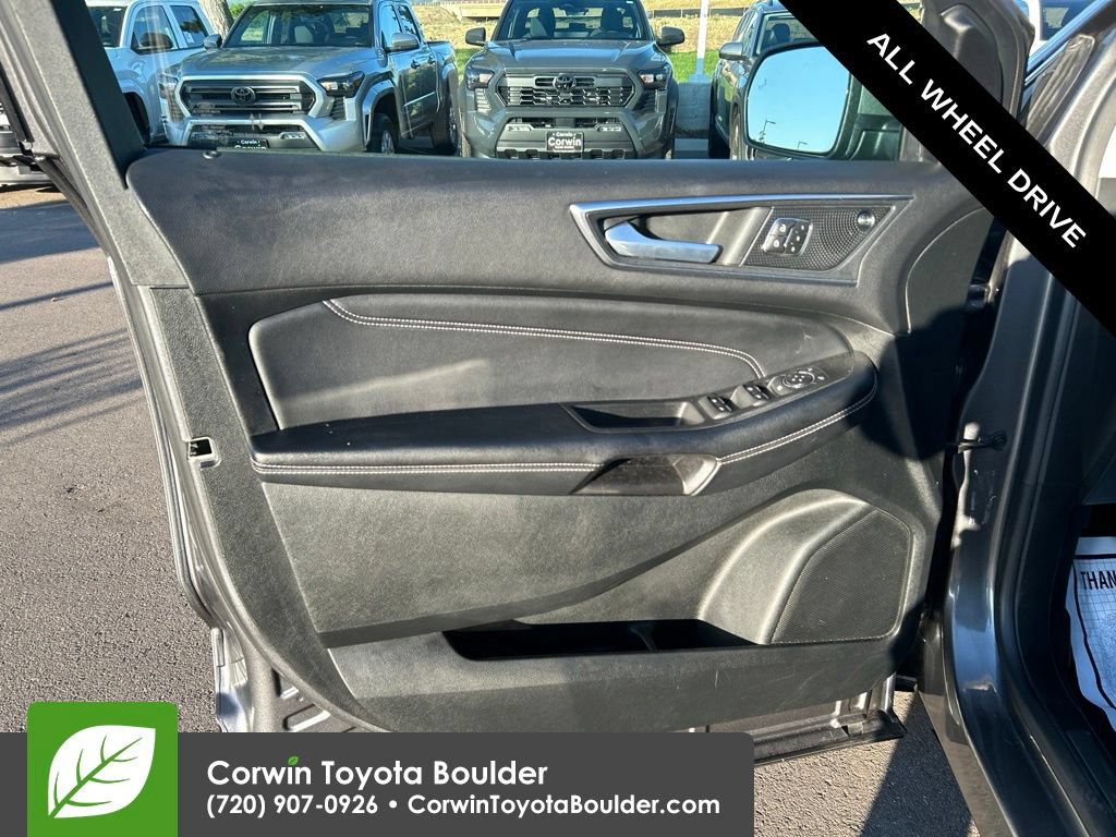 Used 2022 Ford Edge Titanium AWD/4WD image 21