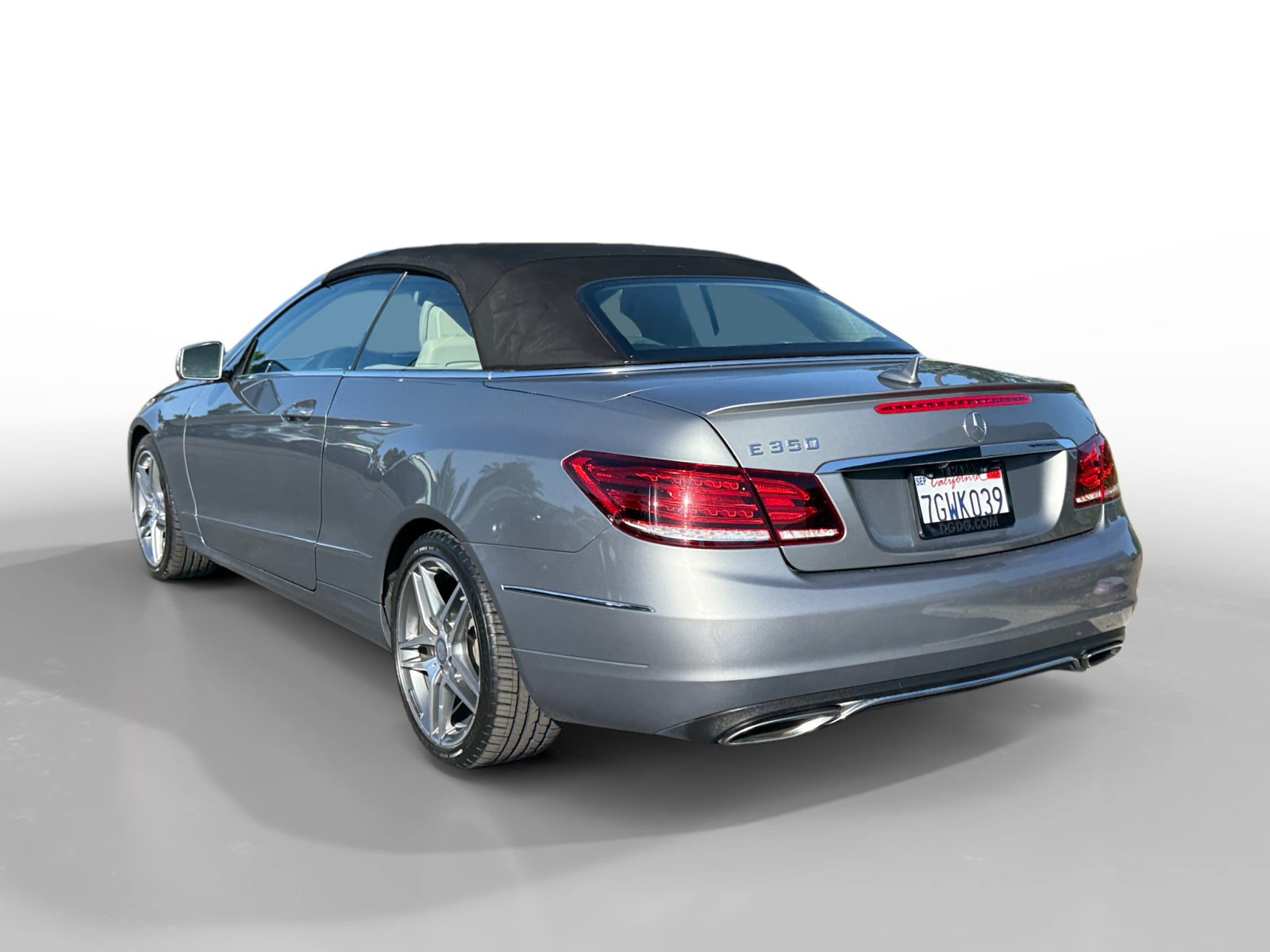 Used 2014 Mercedes-Benz E 350 Cabriolet image 3