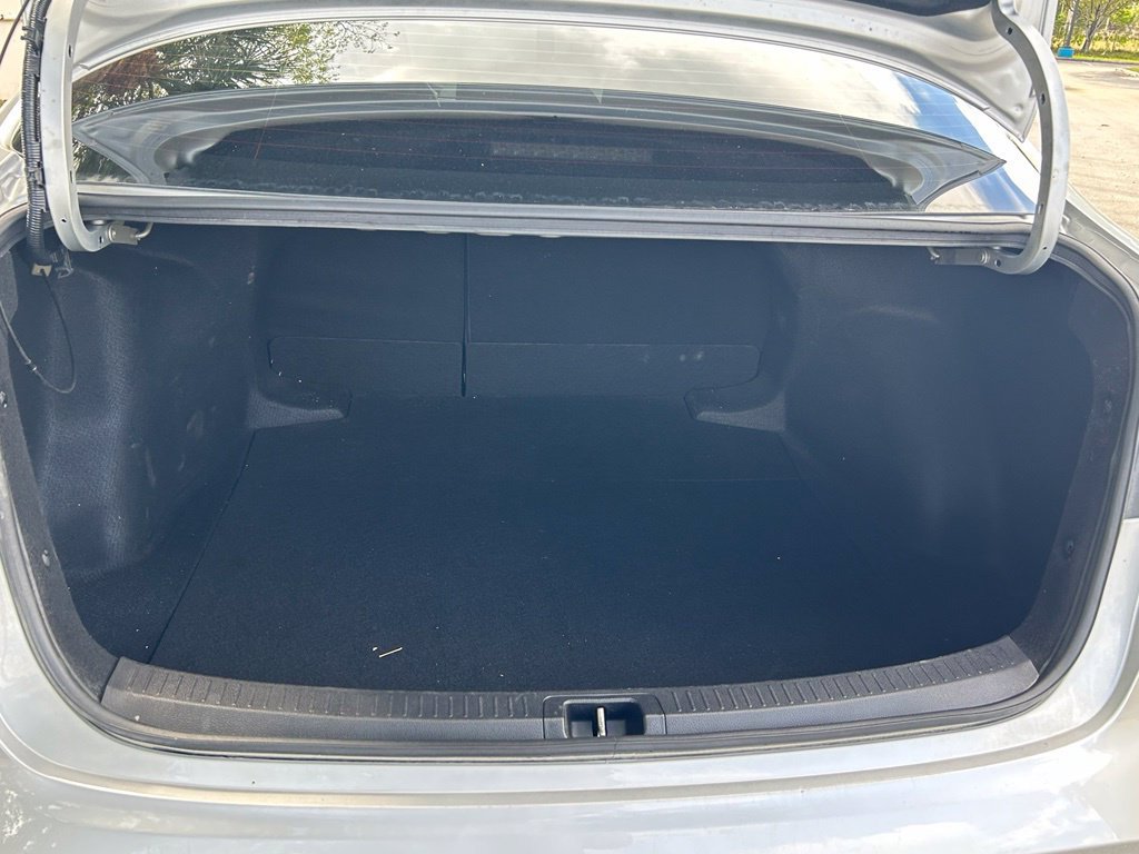 Used 2023 Toyota Corolla LE FWD image 34
