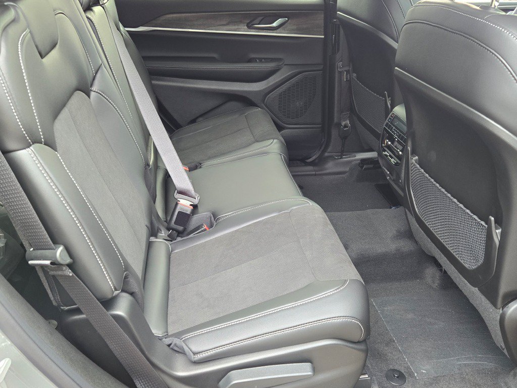 New 2027 Jeep Grand Cherokee L 4WD image 10