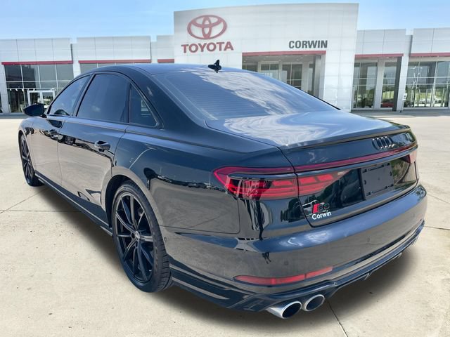 Used 2023 Audi S8 AWD/4WD video 3