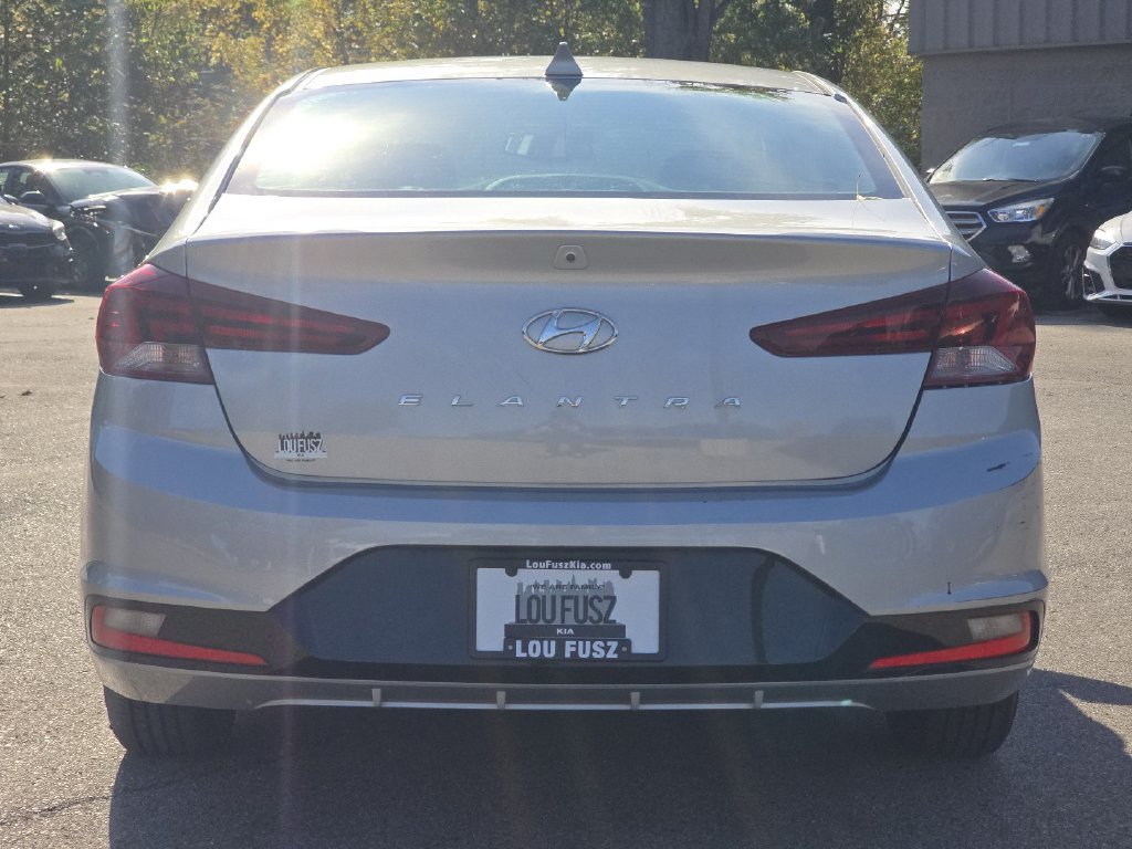 Used 2020 Hyundai Elantra Value Edition w/ Cargo Package (C1) FWD image 15