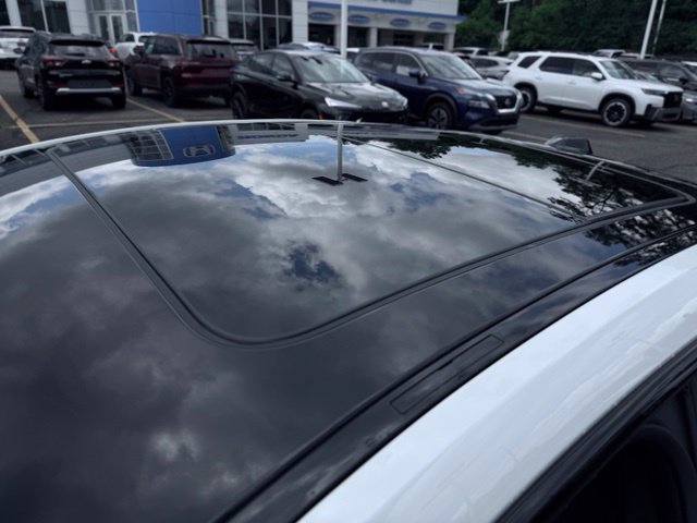 New 2026 BMW 228i xDrive w/ Premium Package AWD/4WD image 9