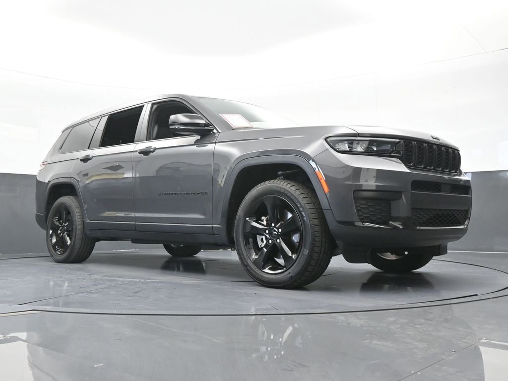 Used 2023 Jeep Grand Cherokee L Laredo AWD/4WD image 61