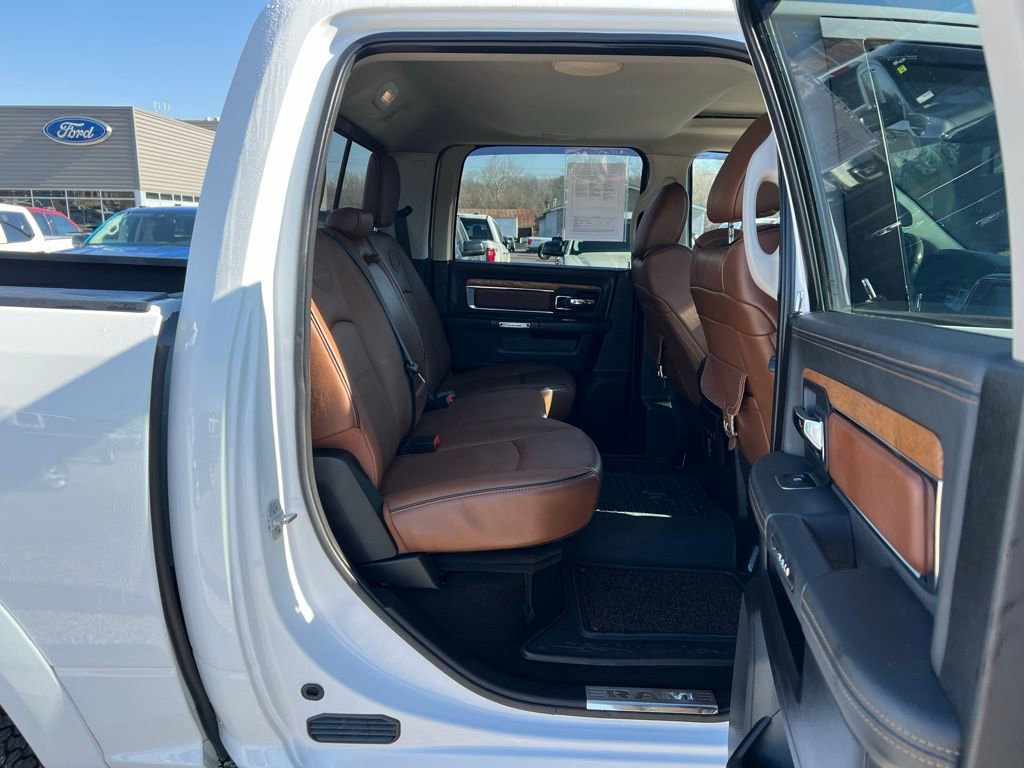 Used 2015 RAM 1500 Laramie Longhorn image 19