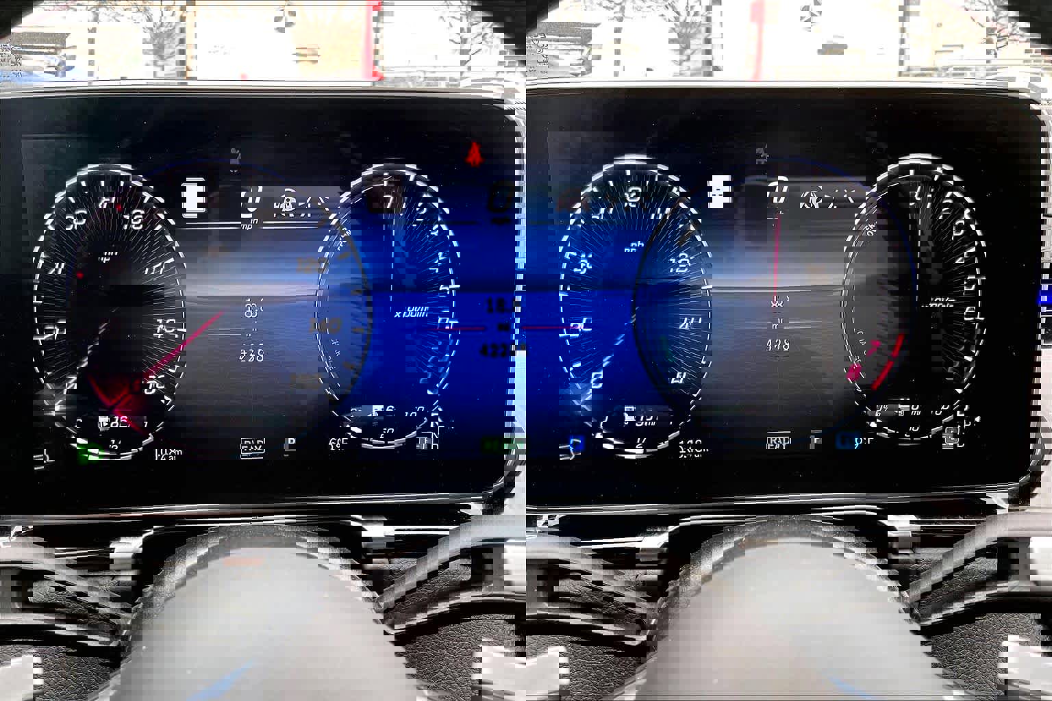 Certified 2023 Mercedes-Benz S 580e 4MATIC Sedan image 27