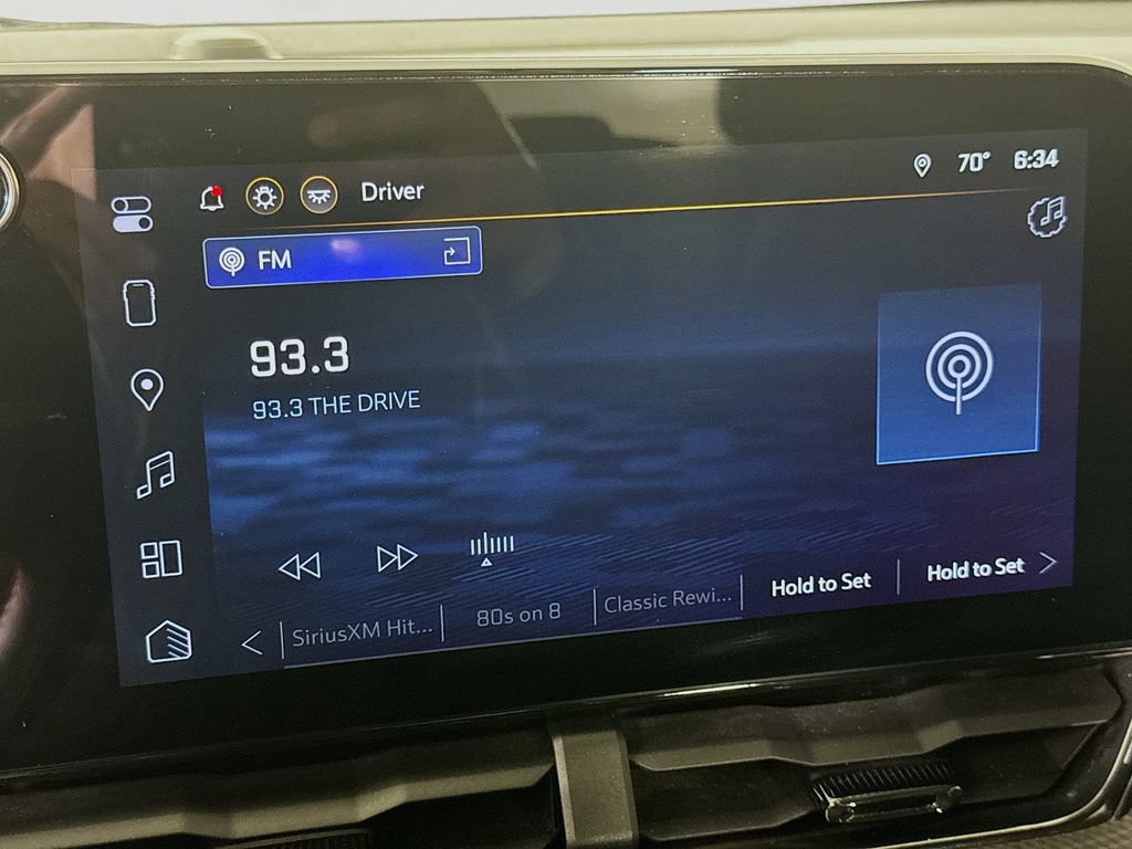 Used 2025 Chevrolet Equinox RS FWD image 17