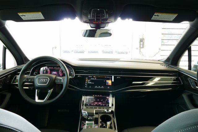 New 2025 Audi Q7 3.0T Premium Plus image 21