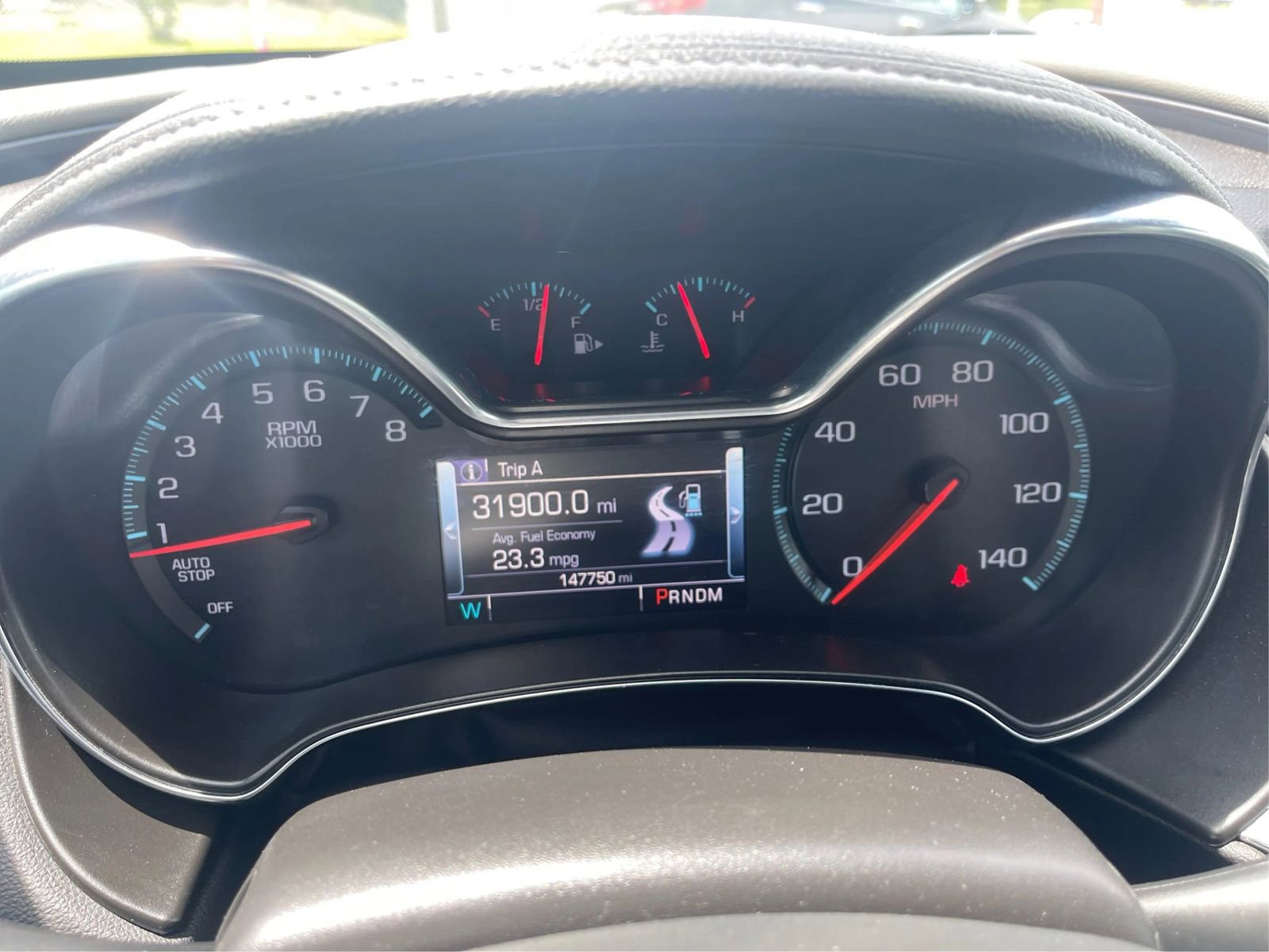 Used 2015 Chevrolet Impala LT w/ Convenience Package image 17