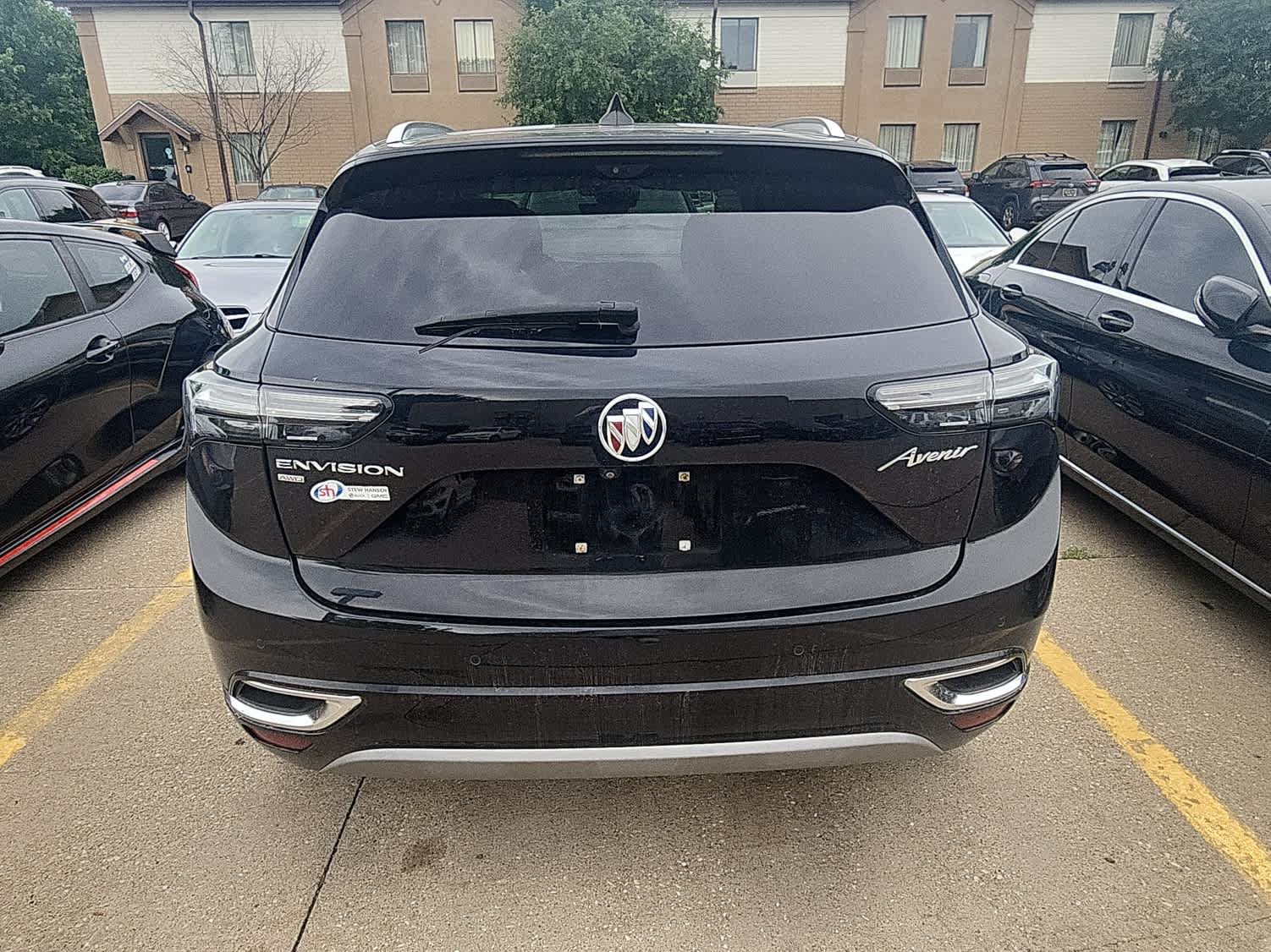 Used 2021 Buick Envision Avenir w/ Technology Package II AWD/4WD image 6
