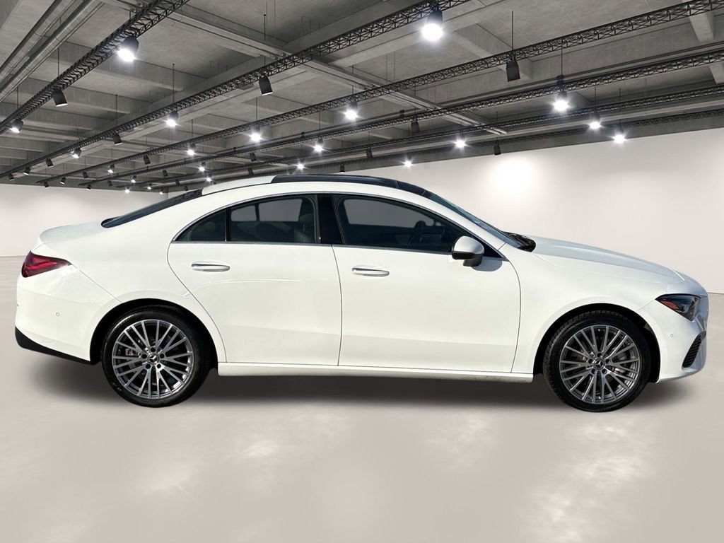 Used 2025 Mercedes-Benz CLA 250 image 17