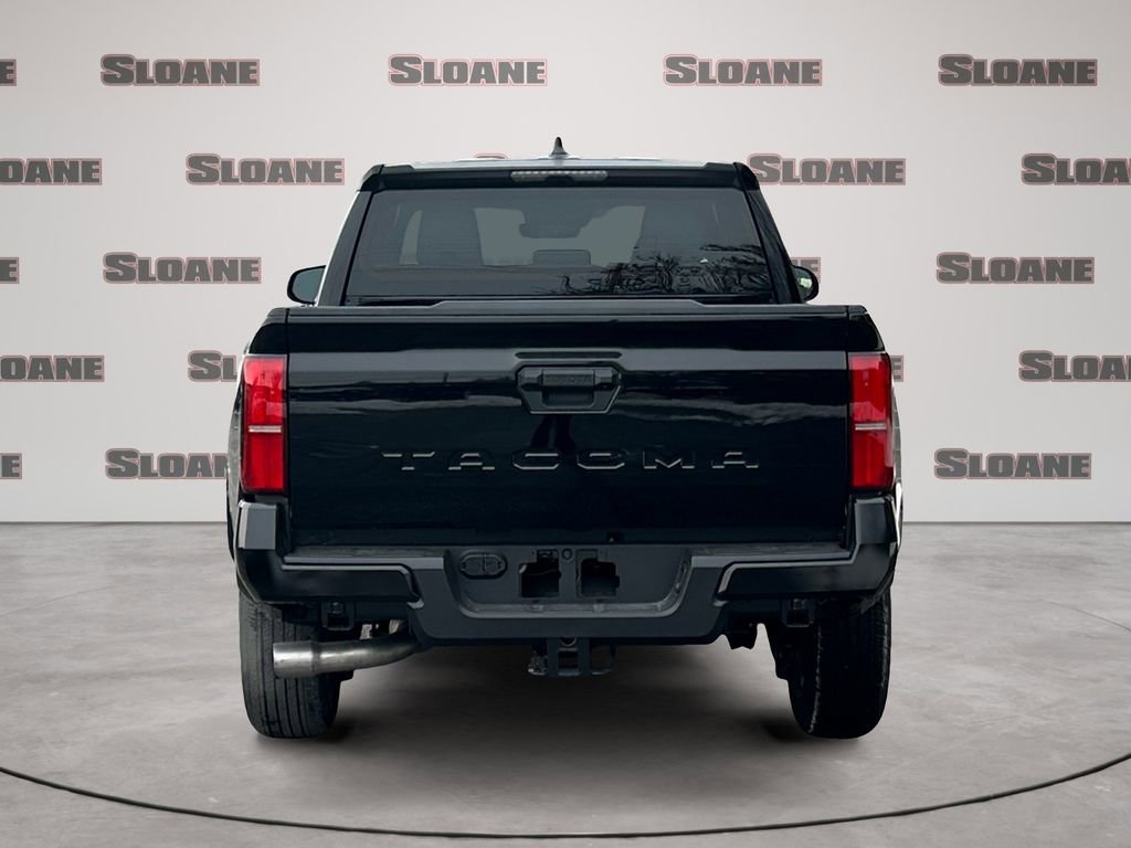 Used 2025 Toyota Tacoma SR5 image 4