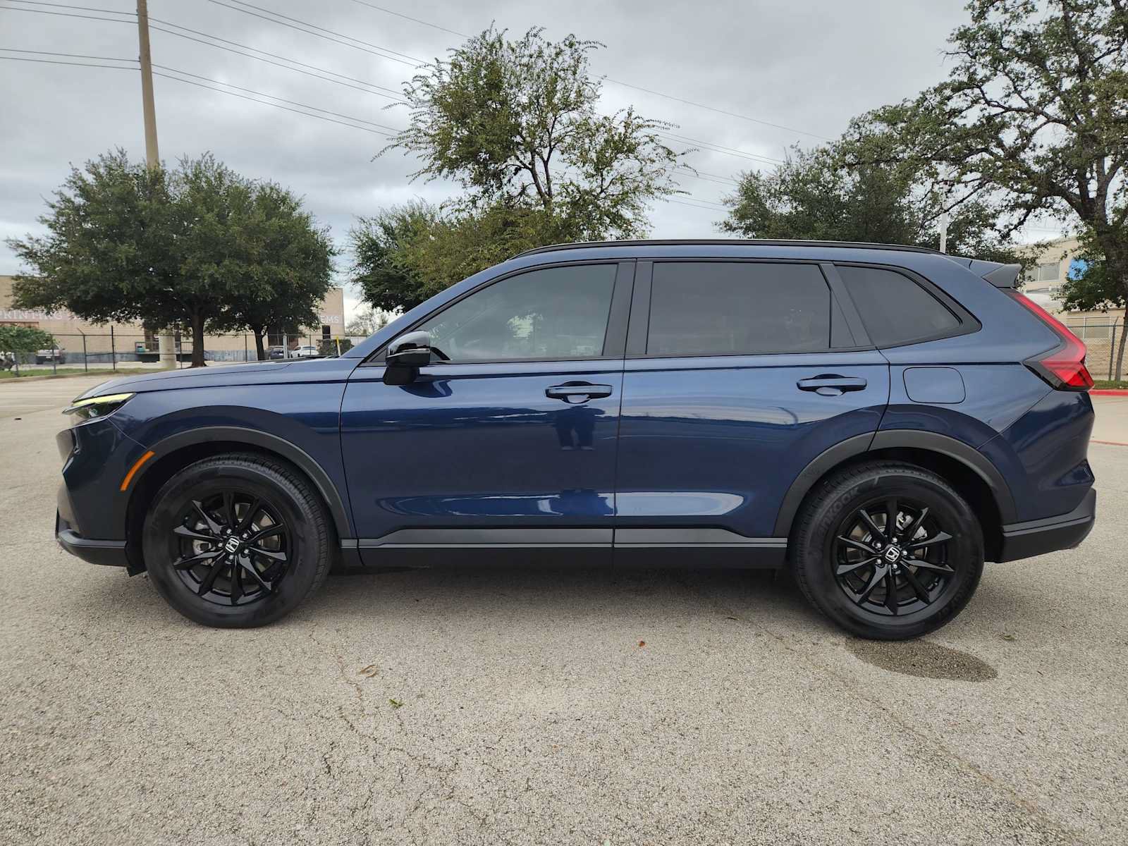 Certified 2026 Honda CR-V Sport image 4
