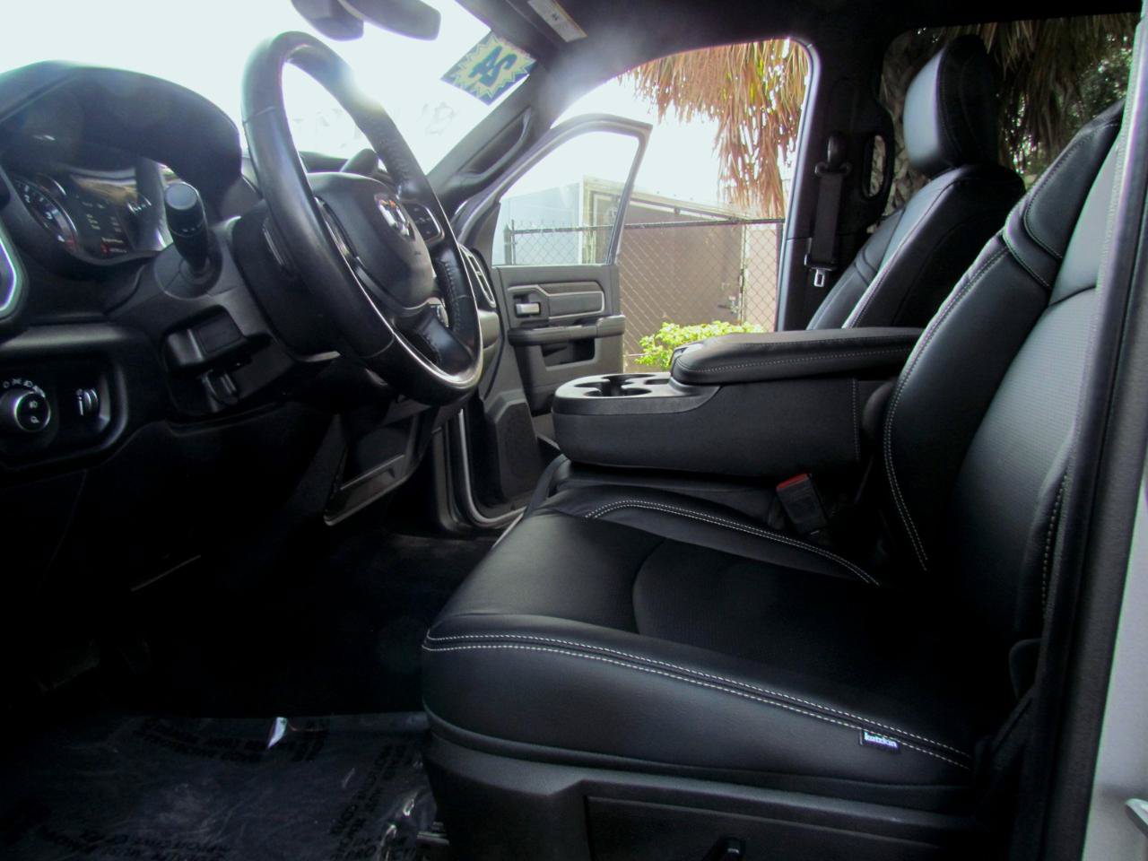 Used 2024 RAM 2500 Big Horn AWD/4WD image 18