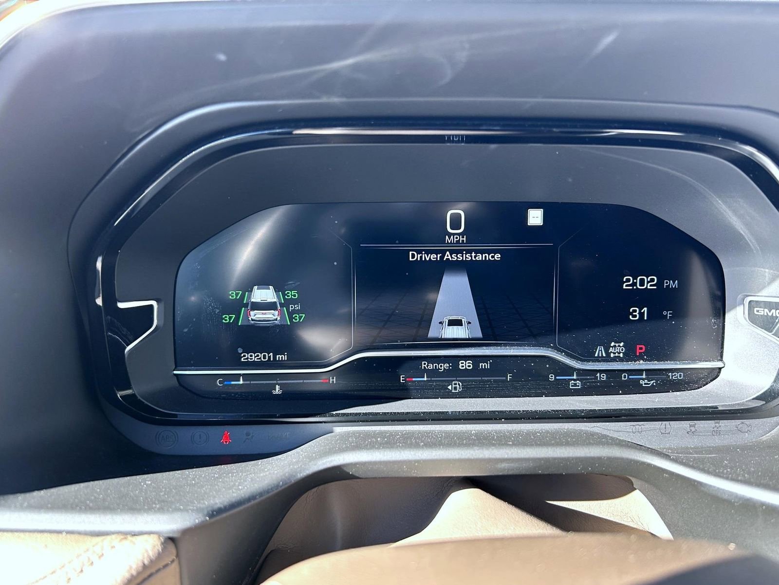 Used 2022 GMC Yukon XL Denali image 14